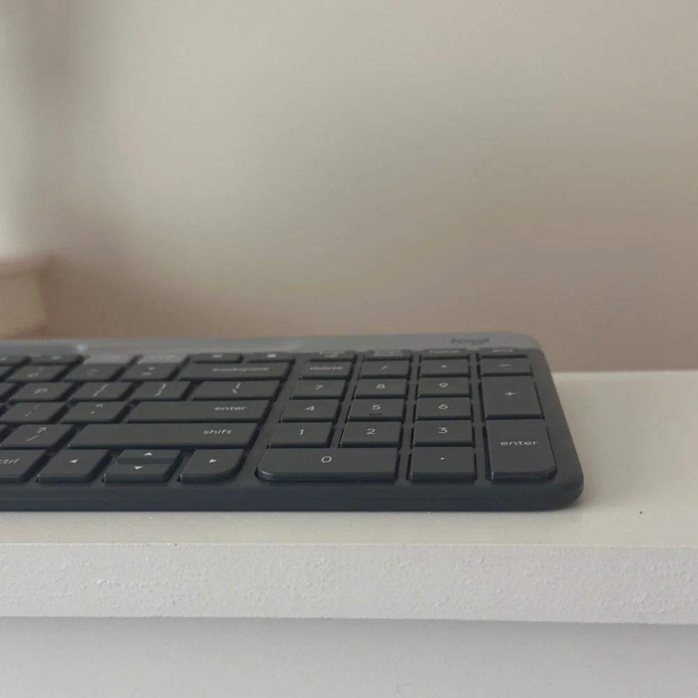 Logitech Slim Wireless Keyboard - Black and Gray